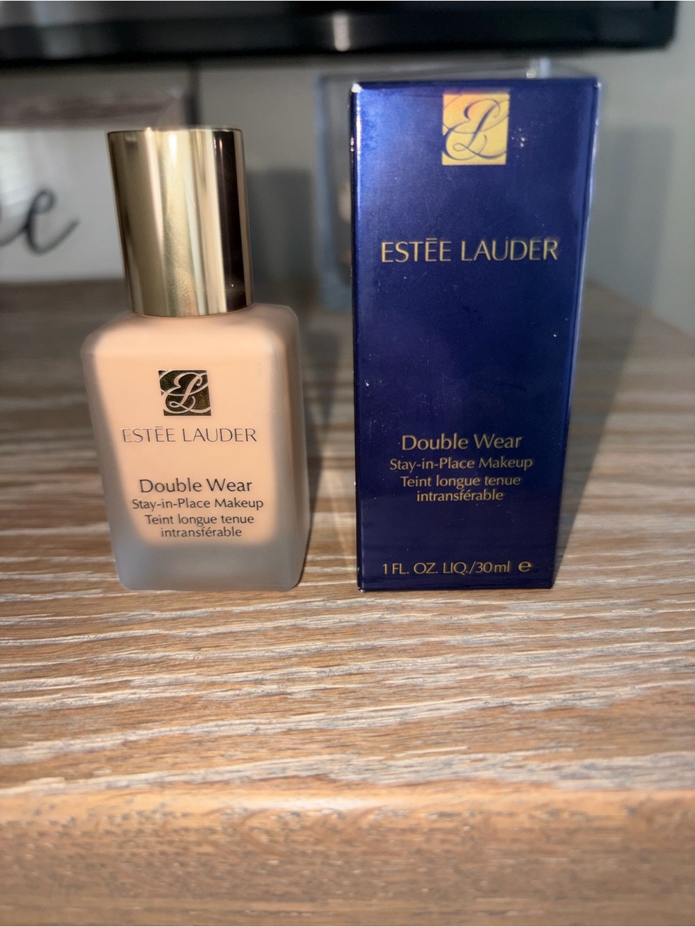 Estée Lauder Double Wear Foundation - Shade 2C3 Fresco - Original Formula